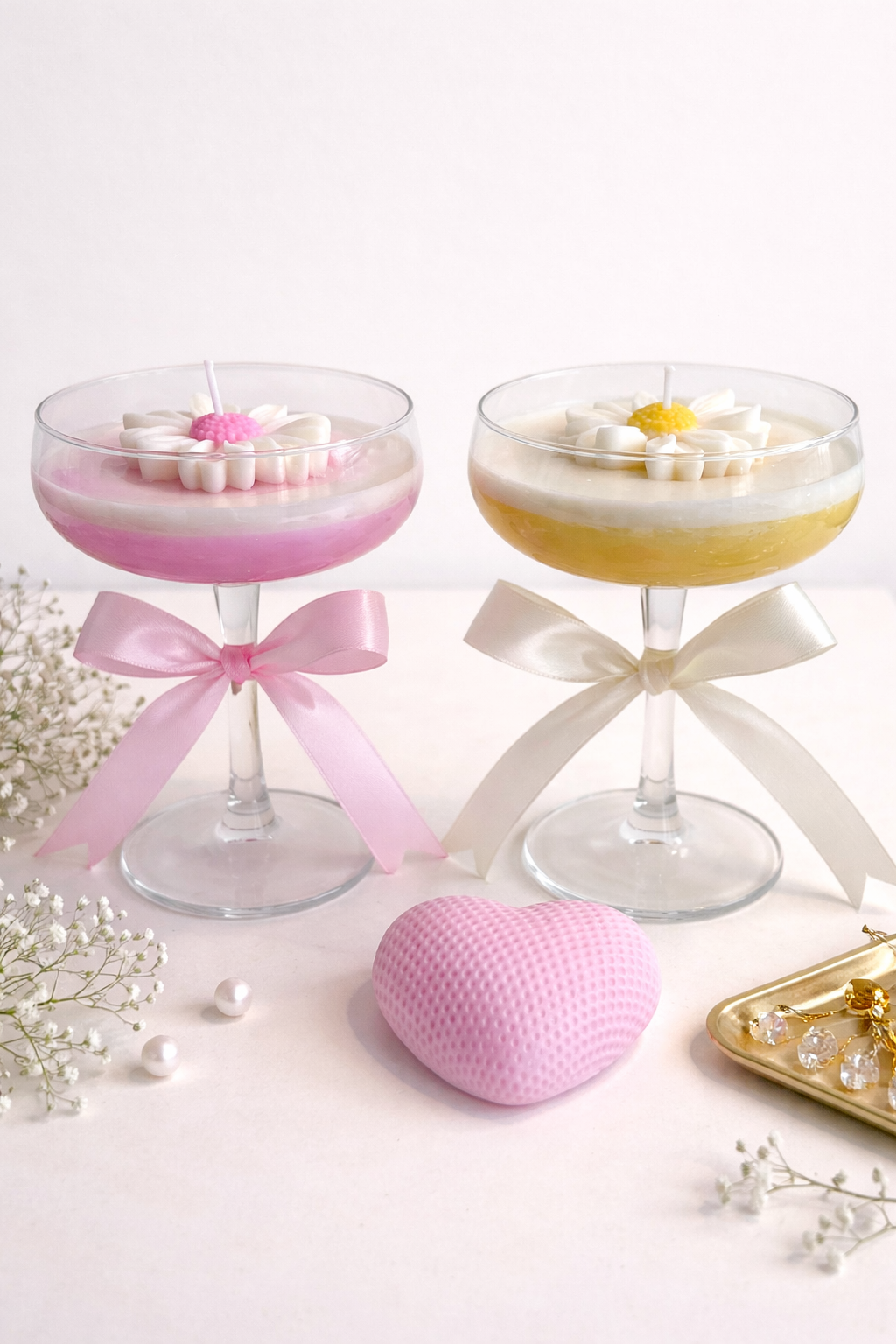 Daisy Coupe Glass Candle